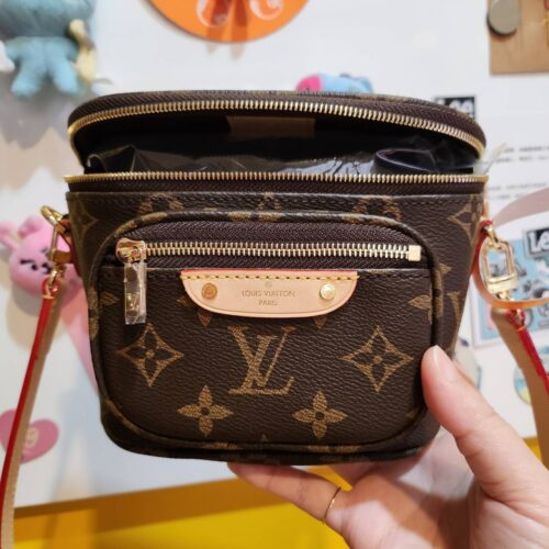 頂級復刻高仿LV腰包M82335 - MiniBumbag系列老花帆布，超A質感 photo review