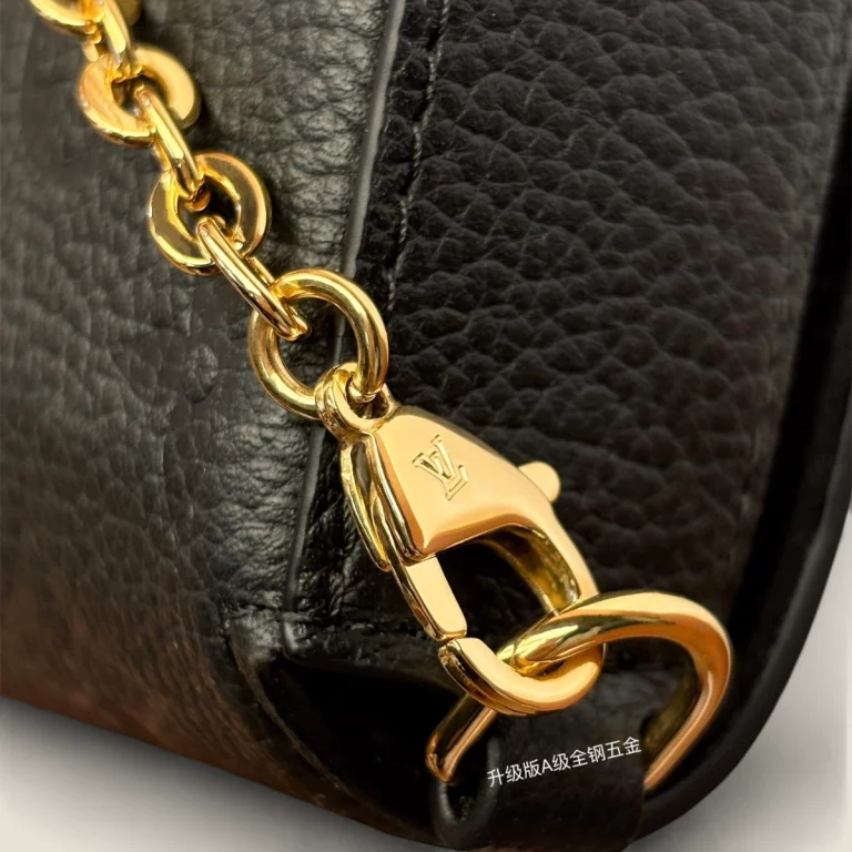 頂級LV Pochette Felicie系列M82477鏈條包，頂級精仿品質 頂級LV