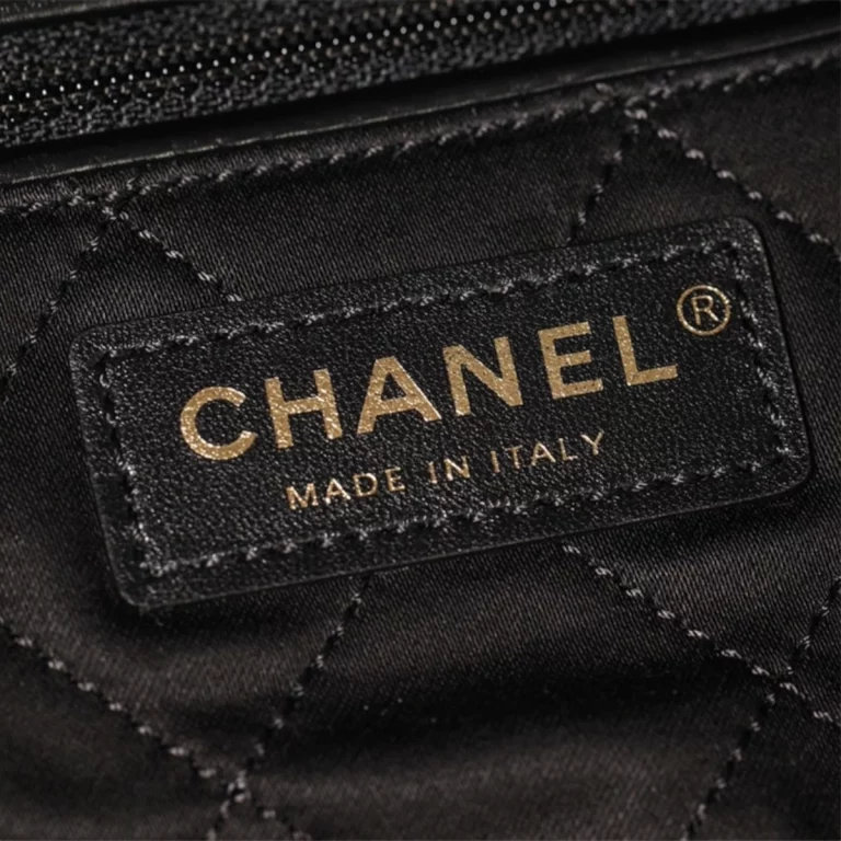 頂級高仿Chanel垃圾袋早春新款黑色/金扣M級復刻版 28 頂級高仿Chanel垃圾袋早春新款黑色/金扣M級復刻版