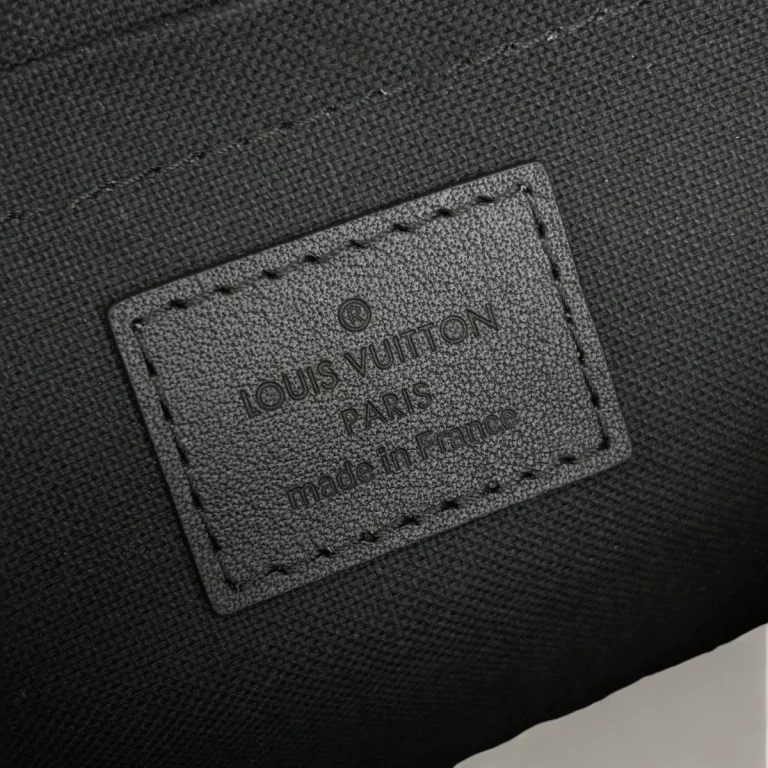 頂級高仿LV M24606 Speedy Bandouliere手提單肩包 - 精仿奢侈品復刻 25 頂級高仿LV M24606 Speedy Bandouliere手提單肩包 - 精仿奢侈品復刻