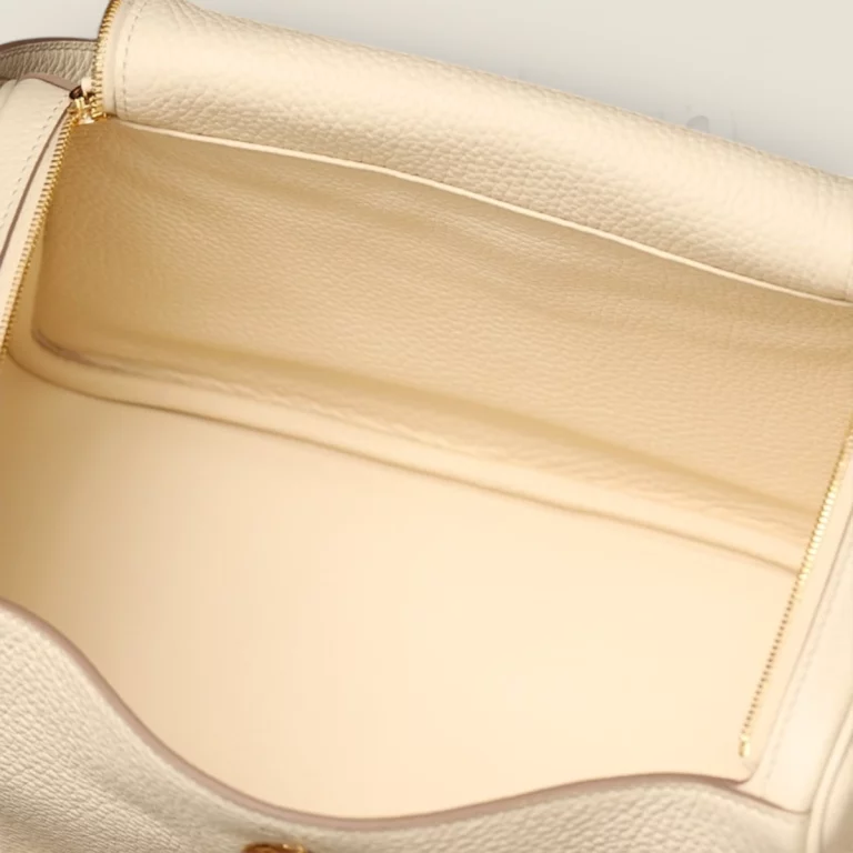 高仿精品批發Hermes*Lindy26奶昔白金扣全手工版本 23 高仿精品批發Hermes*Lindy26奶昔白金扣全手工版本