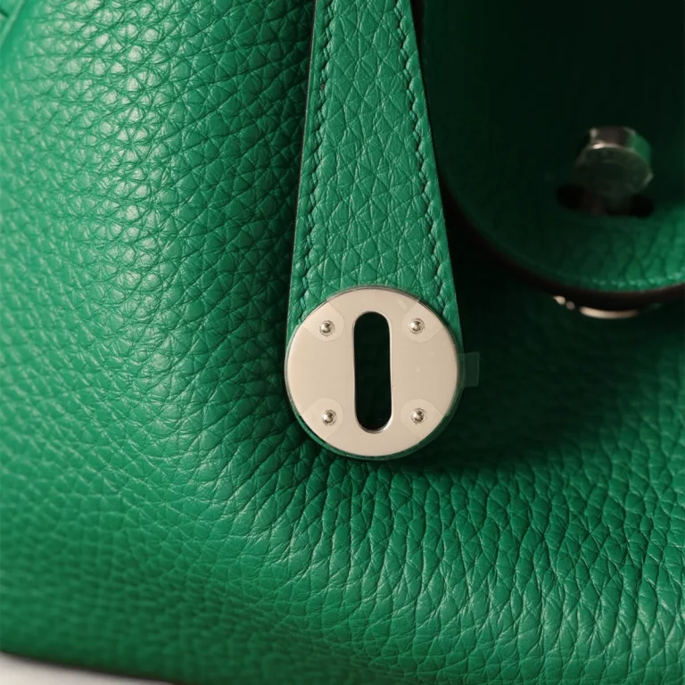 高仿頂級愛馬仕Hermes*Lindy26絲絨綠銀扣全手工版本 28 高仿頂級愛馬仕Hermes*Lindy26絲絨綠銀扣全手工版本