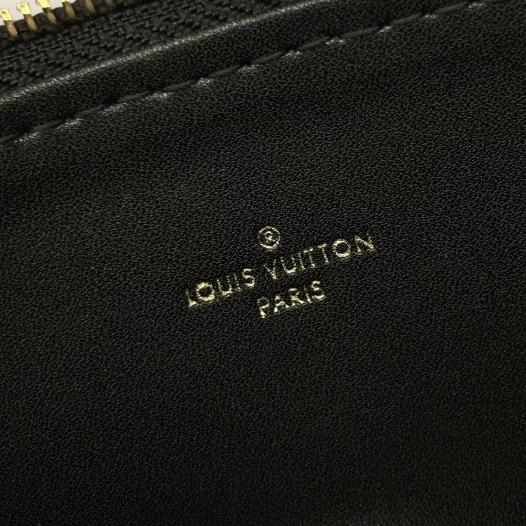 頂級LV Pochette Felicie系列M82477鏈條包，頂級精仿品質 頂級LV