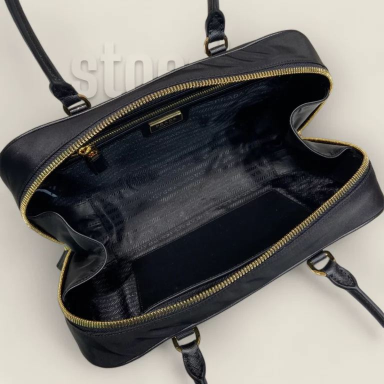頂級複製高仿普拉達Prada ReEdition系列手提袋 - 大號黑色1BB115-R064-F0002 15 頂級複製高仿普拉達Prada ReEdition系列手提袋 - 大號黑色1BB115-R064-F0002