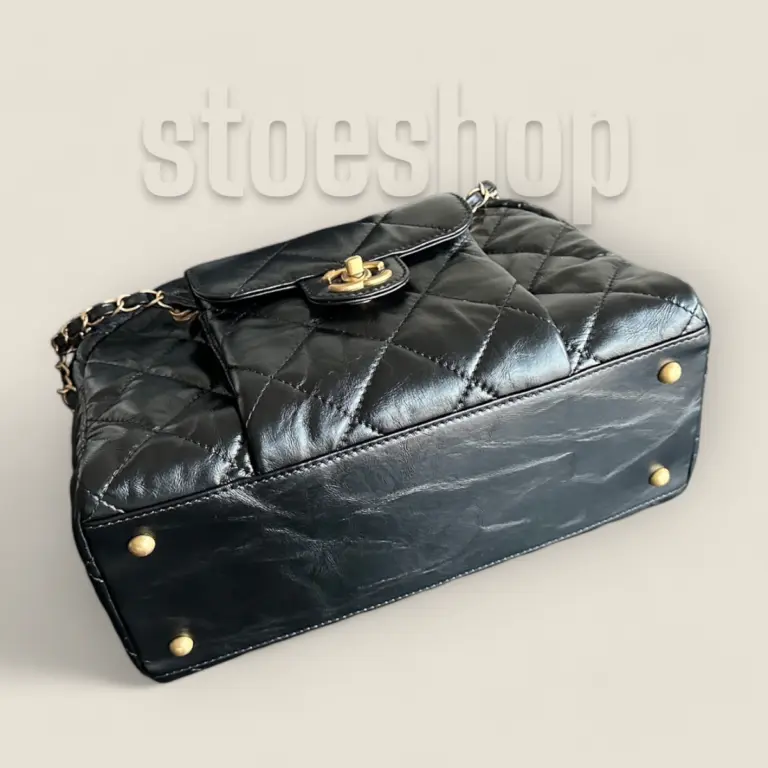 頂級精仿Chanel 24A Bowling Bag保齡球包——法國Montebello胎牛皮與復古砂金完美結合的時尚之選 頂級精仿Chanel