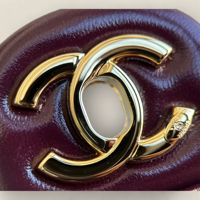 頂級精仿Chanel 24b麻花手柄口盖包大号——Bodin.joyeux油蜡小羊皮与金色轻奢五金的完美结合 頂級精仿Chanel 24b