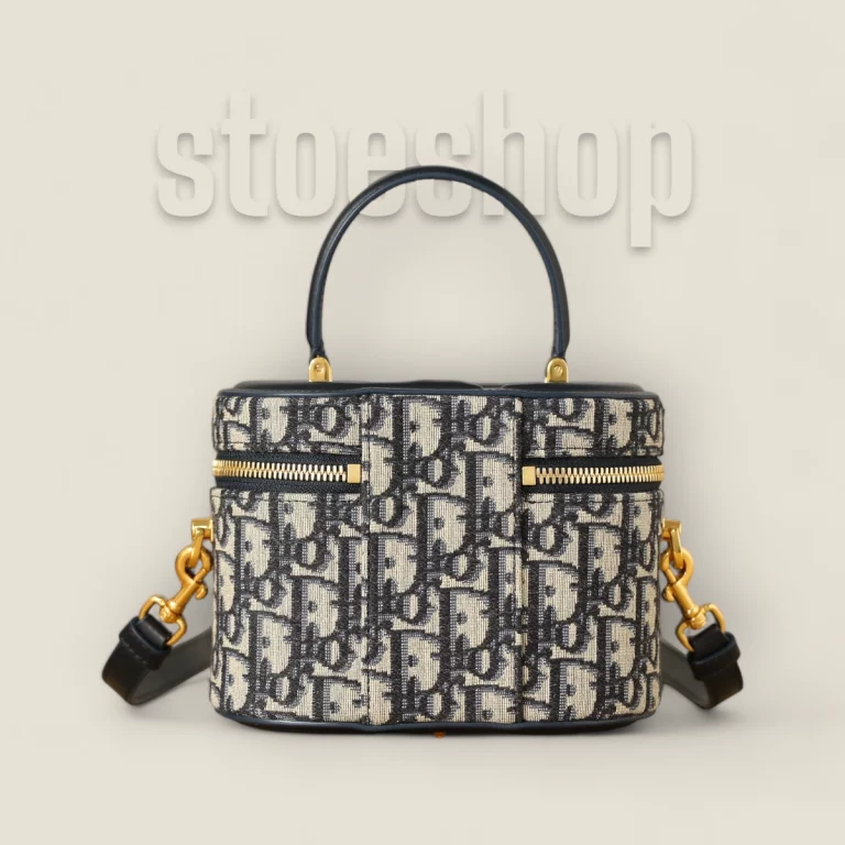 代購高仿迪奧 Signature Vanity系列盒子包 - 專業品質，時尚選擇 貨號: S2203UTZQ-M928