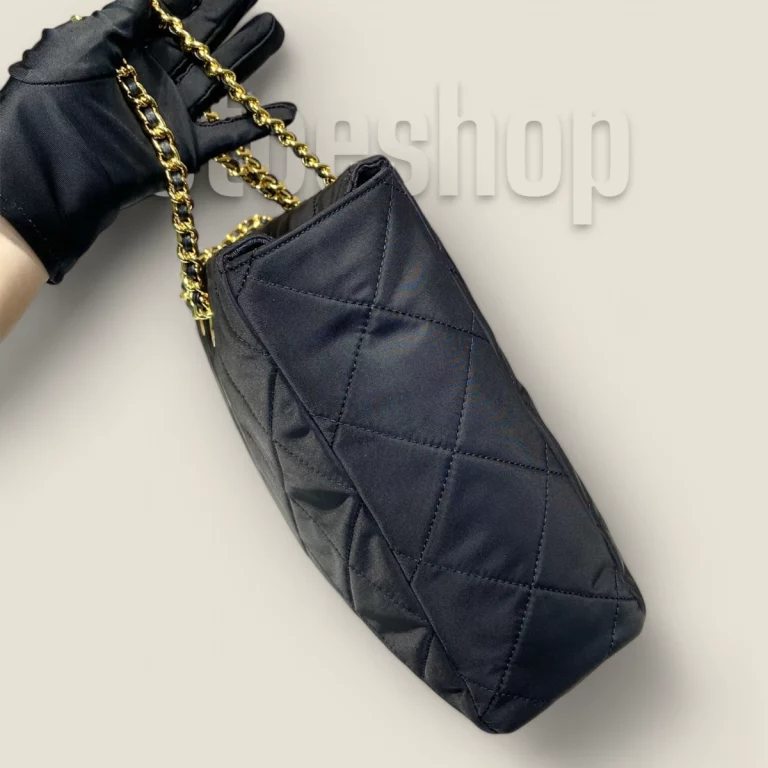 包包高仿普拉達Prada ReEdition系列中古袋大號 - 精品時尚選擇 1BG467-2AOS-F0002