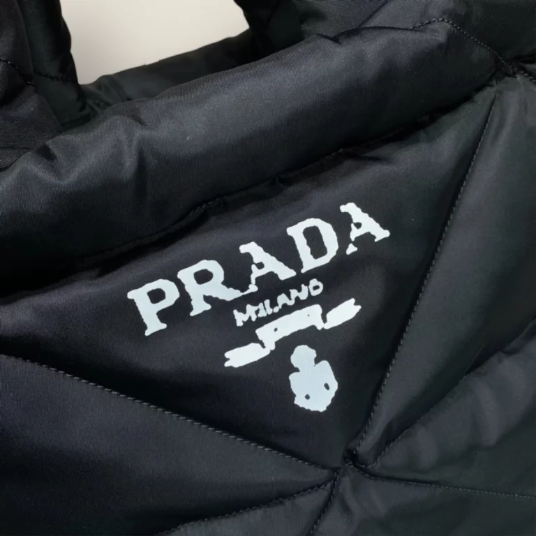 臺灣精品高仿普拉達Prada手提托特包黑色 - 時尚奢侈品推薦 2VG082-2DXR-F0002-V-OOO