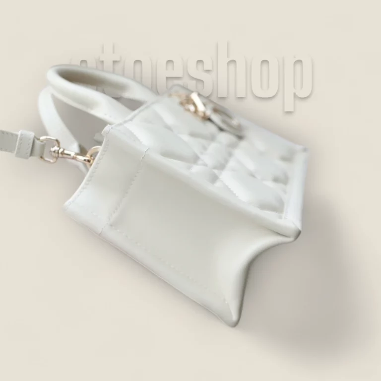 臺灣高仿迪奧 Book Tote系列 白色牛皮單肩包 - S5573OWHP-M030