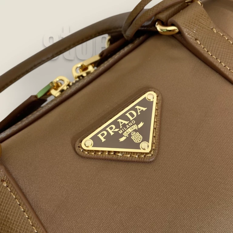 臺灣頂級高仿普拉達Prada ReEdition系列手提包 - 1BB233棕色 | 精品包包選擇