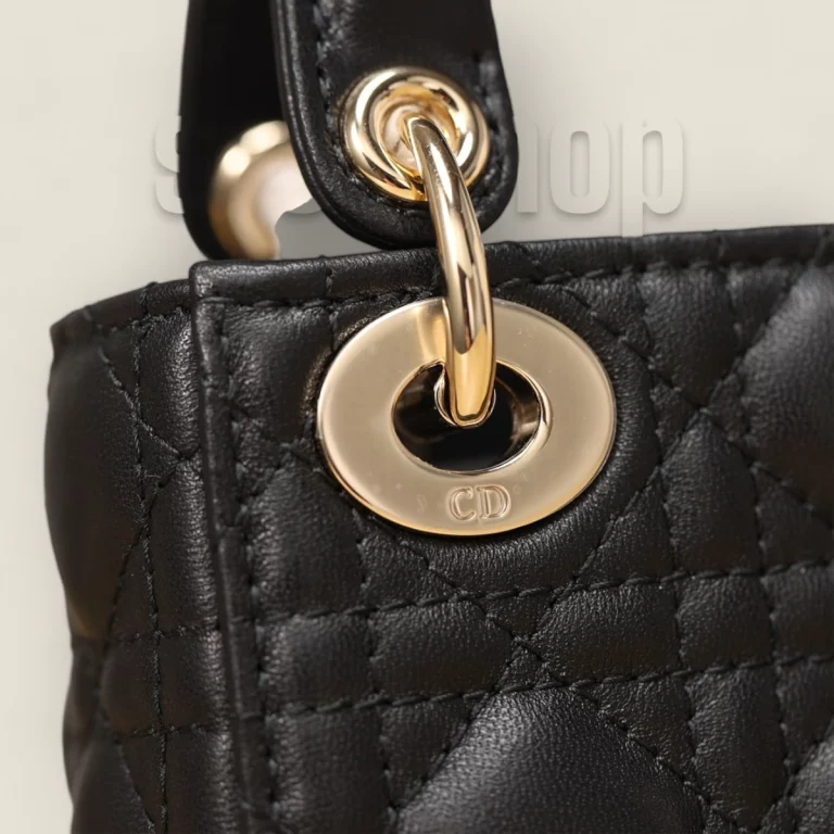 複製品高仿迪奧 Lady系列黑色小羊皮超迷你包 - 精品推薦 S0856ONCE-M900 29 複製品高仿迪奧 Lady系列黑色小羊皮超迷你包 - 精品推薦 S0856ONCE-M900