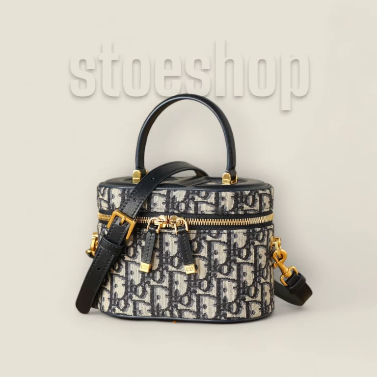 代購高仿迪奧 Signature Vanity系列盒子包 - 專業品質，時尚選擇 貨號: S2203UTZQ-M928