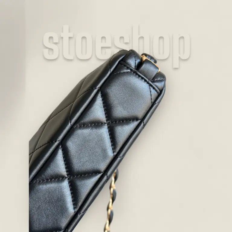 2024頂級精仿Chanel 24K粗鏈條腋下包黑色Hobo——綿羊皮與復古砂金五金的奢華結合 2024頂級精仿Chanel
