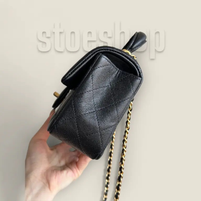 頂級精仿Chanel 24B CF Mini Handle荔枝皮包——小牛荔枝皮與18K香檳金五金的極致奢華之選 頂級精仿Chanel 24B CF