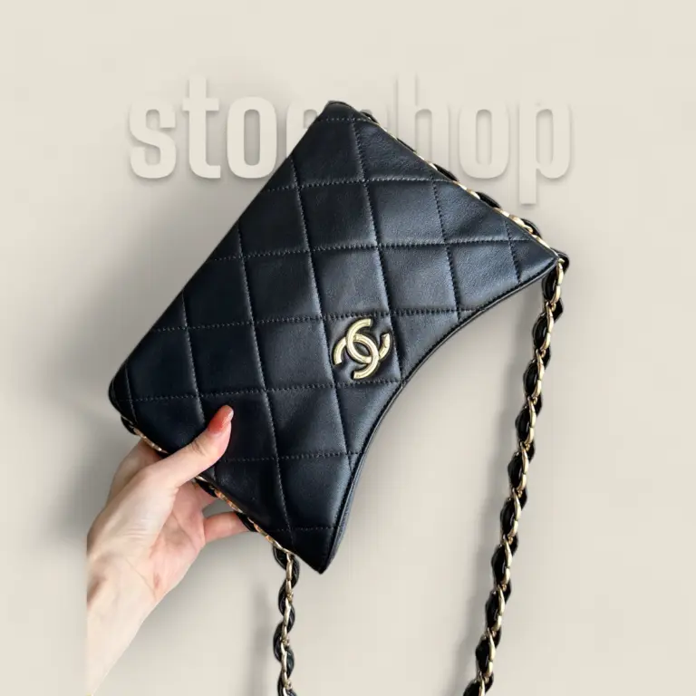 2024頂級精仿Chanel 24K粗鏈條腋下包黑色Hobo——綿羊皮與復古砂金五金的奢華結合 2024頂級精仿Chanel