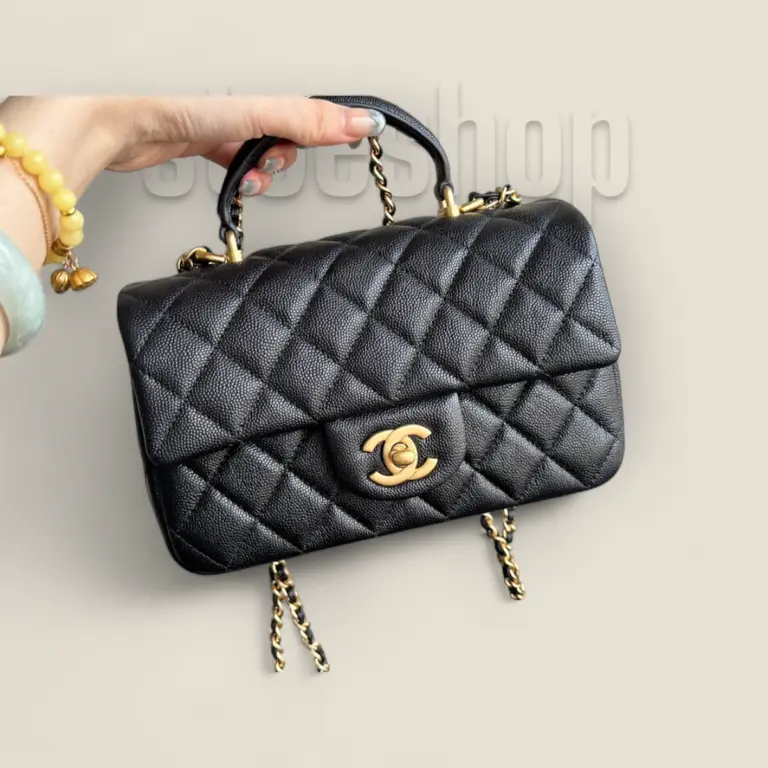 頂級精仿Chanel 24B CF Mini Handle荔枝皮包——小牛荔枝皮與18K香檳金五金的極致奢華之選 頂級精仿Chanel 24B CF
