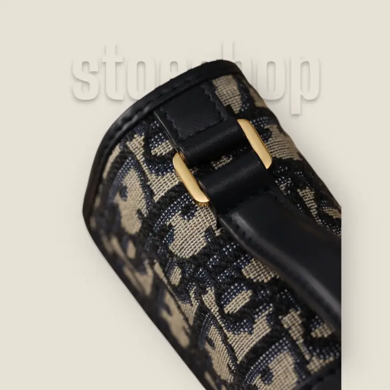 頂級高仿迪奧Miss Montaigne 迷你鏈條手袋 - 2024 冬季藍色 Oblique 印花面料,優雅實用設計 57 頂級高仿迪奧Miss Montaigne 頂級高仿迪奧Miss Montaigne 迷你鏈條手袋 - 2024 冬季藍色 Oblique 印花面料,優雅實用設計 頂級高仿迪奧Miss Montaigne