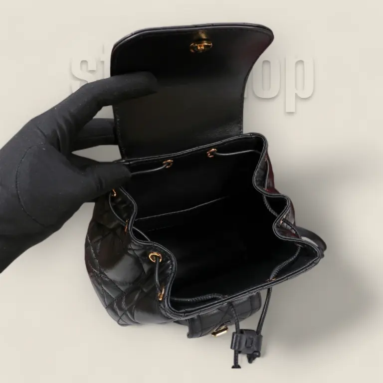 頂級高仿迪奧Caro 雙肩背包小號 - 2025早春新品，藍色羊皮革與復古金色飾面設計 頂級高仿迪奧