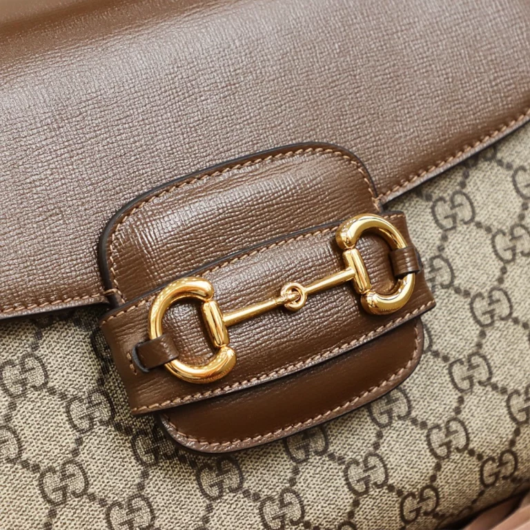 古馳 Horsebit 1955系列:高品質原廠皮大號頂級復刻包貨號:702049-92TCK-8563 27 古馳 Horsebit 1955系列:高品質原廠皮大號頂級復刻包貨號:702049-92TCK-8563