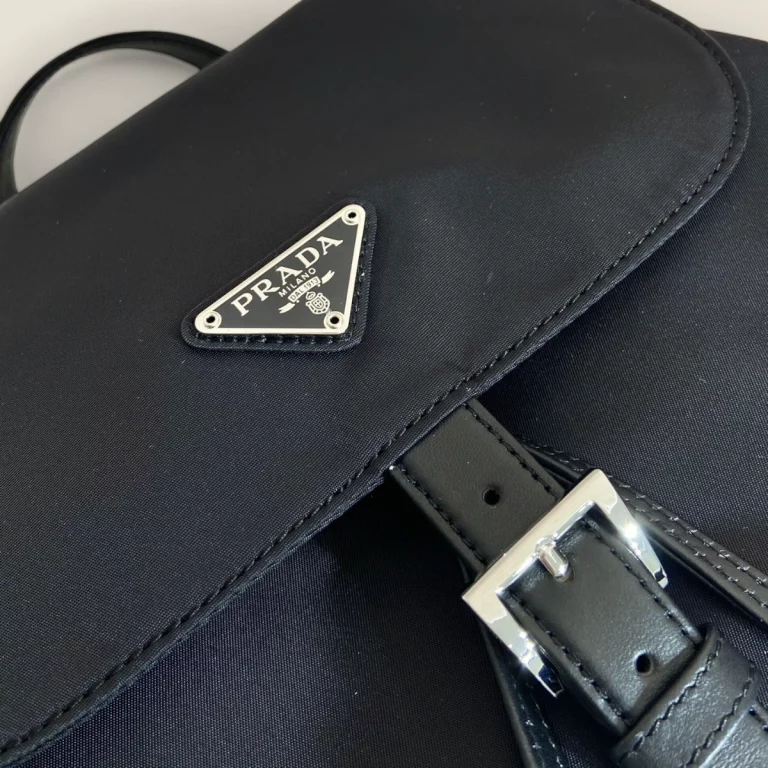 香港高仿普拉達Prada中古背包 | 黑色大號，品質卓越 | 1BZ830