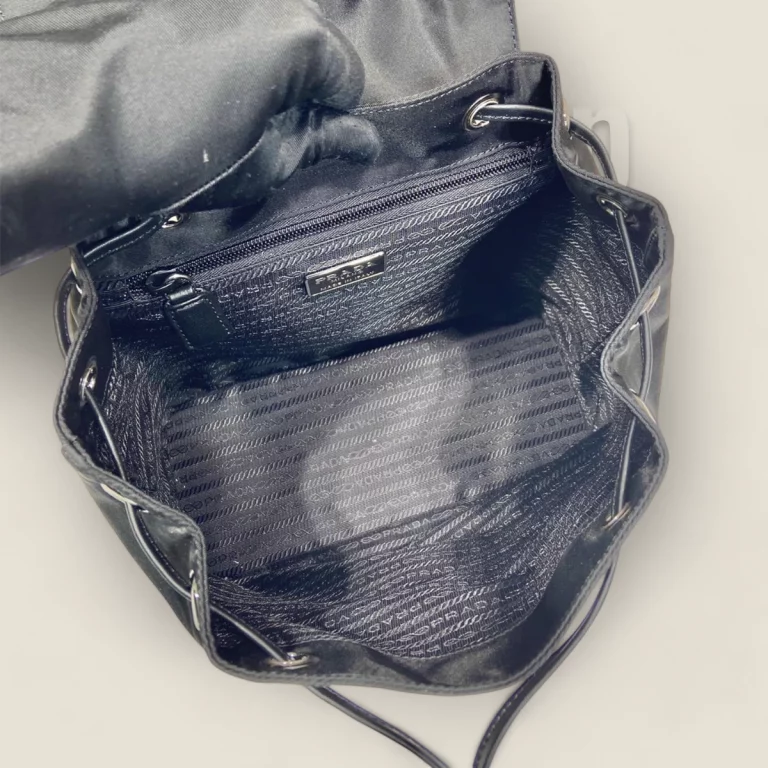 一比一高仿普拉達Prada黑色小號中古背包1BZ831 | 優質時尚選擇 1BZ831