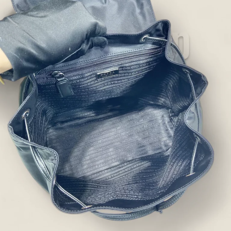 香港高仿普拉達Prada中古背包 | 黑色大號，品質卓越 | 1BZ830