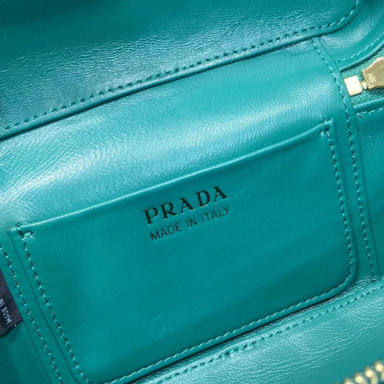 頂級高仿普拉達Prada盒子包系列橄欖綠 - 精緻時尚的完美選擇 貨號: 1BH202-2DKV-F0VUY-V-OOM