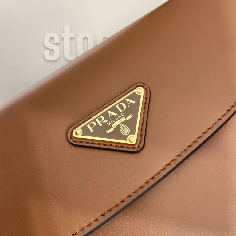 一比一高仿普拉達Prada小牛皮包棕色 - 精品單價包推薦1BD365