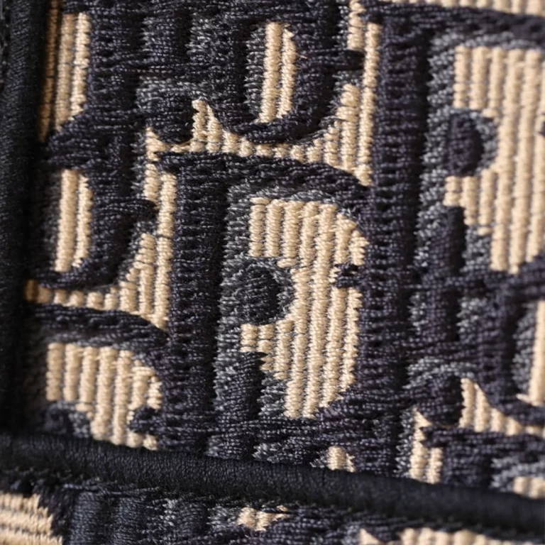 超級限量版迪奧 Book Tote迷你塔羅牌手機包 | 高仿時尚精品 S5555CRIW-M928 26 超級限量版迪奧 Book Tote迷你塔羅牌手機包 | 高仿時尚精品 S5555CRIW-M928
