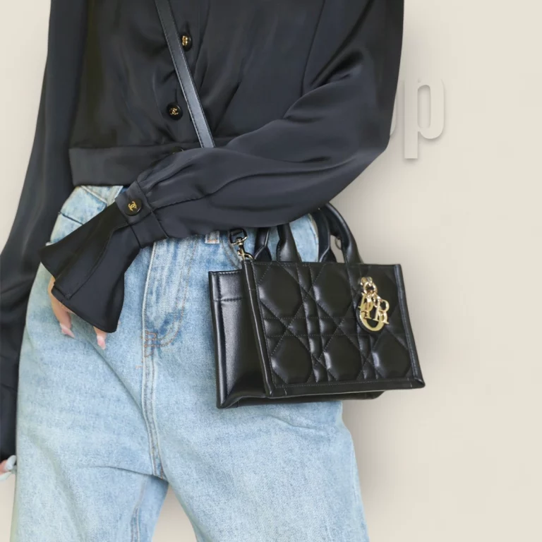 香港高仿迪奧 Book Tote 牛皮革黑色單肩包 - S5573OWHP-M900