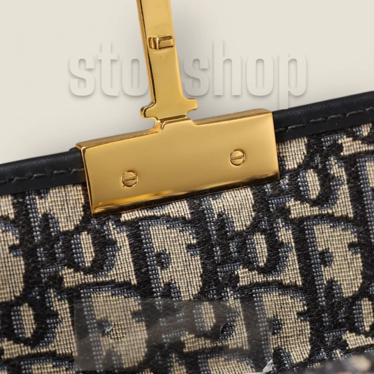 原單高仿迪奧 30 Montaigne系列迷你單肩包 - ,品質保證 貨號: M9204UTZQ-M928 24 原單高仿迪奧 30 Montaigne系列迷你單肩包 - ,品質保證 貨號: M9204UTZQ-M928