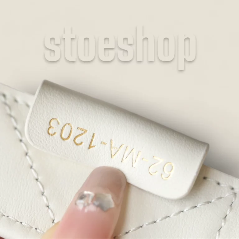 臺灣高仿迪奧 Book Tote系列 白色牛皮單肩包 - S5573OWHP-M030