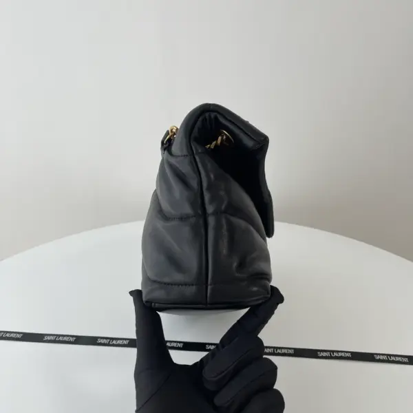 義大利小羊皮翻蓋絎縫鏈條信封包 14 義大利小羊皮翻蓋絎縫鏈條信封包