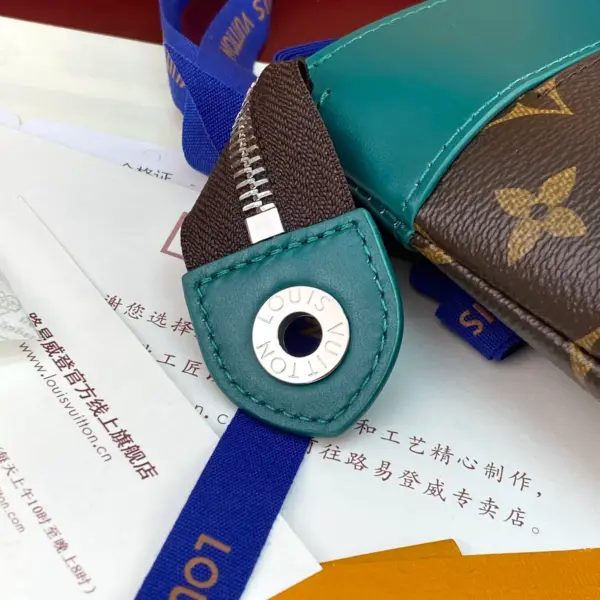 路易威登Pochette Voyage Souple收納包 - Monogram Macassar帆布與牛皮飾邊