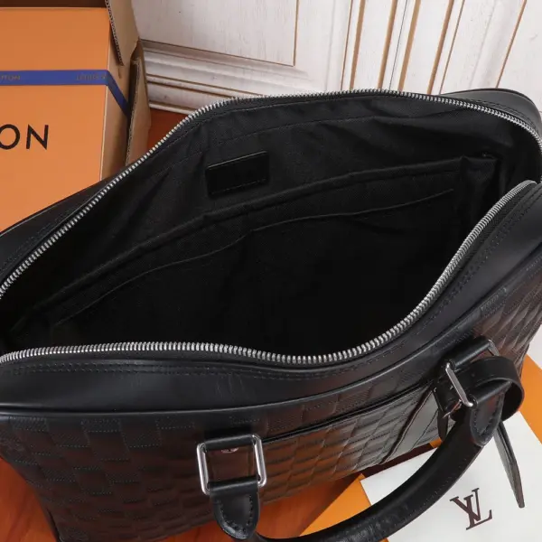 Louis Vuitton Porte-Documents Voyage PM 商務公事包