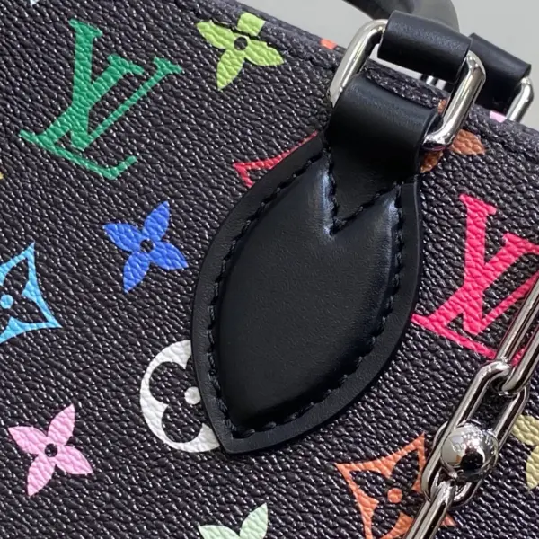 LV x TM OnTheGo East West Chain 彩虹Monogram塗層帆布包包