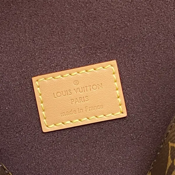 Pochette Camille Monogram帆布手