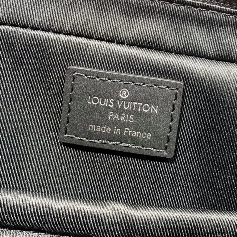 Louis Vuitton Porte-Documents Voyage PM 黑灰Monogram Eclipse公事包