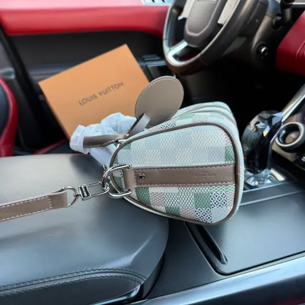 LV Damoflage Keepall Bandoulière 25 農曆新年限量款手提斜挎包