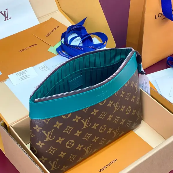 路易威登Pochette Voyage Souple收納包 - Monogram Macassar帆布與牛皮飾邊