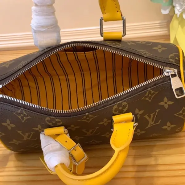 LV Colormania系列 Keepall Bandoulière 25 都市包包 - Monogram Macassar帆布與彩色皮革奢華演繹