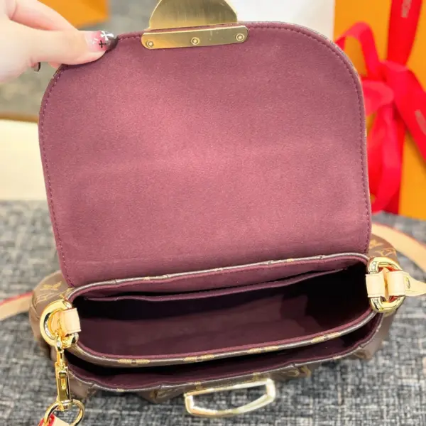Louis Vuitton Sunset Monogram 包包 - 復古百搭斜挎包