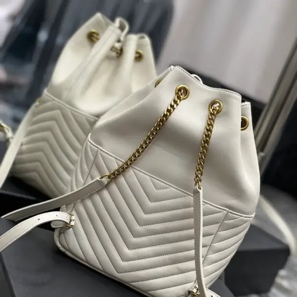 SAINT LAURENT MONOGRAM Y形絎縫小羊皮背包 19 SAINT LAURENT MONOGRAM Y形絎縫小羊皮背包