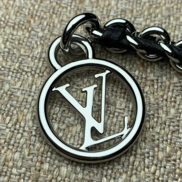 Louis Vuitton Altantis Vibe MM 黑色亮面納帕小牛皮包包