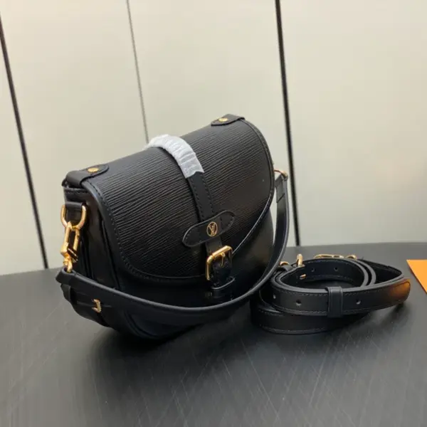 Louis Vuitton Saumur BB 黑色Epi皮革復刻馬鞍包