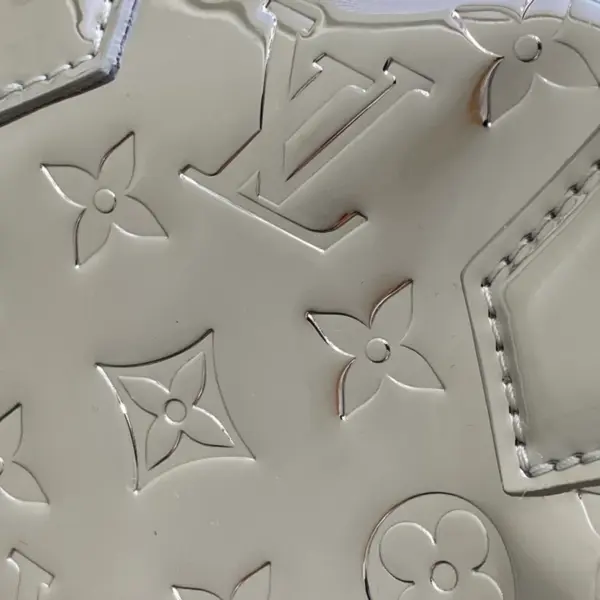 LV Ski系列 Speedy Bandoulière 20包包 - Monogram Miroir閃耀復古未來風