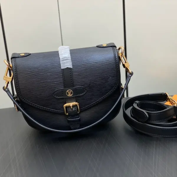 Louis Vuitton Saumur BB 黑色Epi皮革復刻馬鞍包