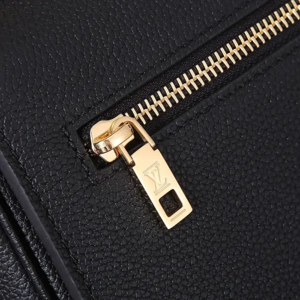 Louis Vuitton Oxford 粒面小牛皮時尚包包