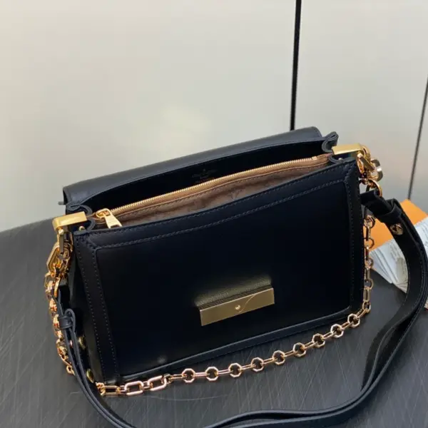 Louis Vuitton Dauphine Soft MM 2024春夏系列柔軟小牛皮包包